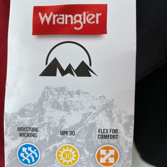 Wrangler Men's Long Sleeve Layering Knit - 1/2 Zip - Picture 3 of 3